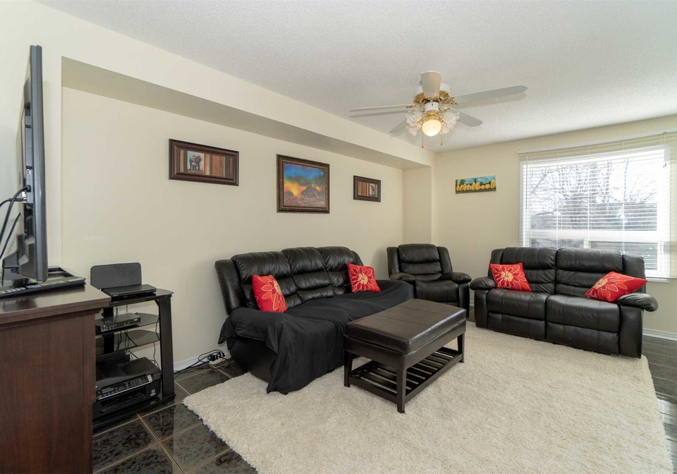 80-atkins-circle-brampton-ontario-w4334777