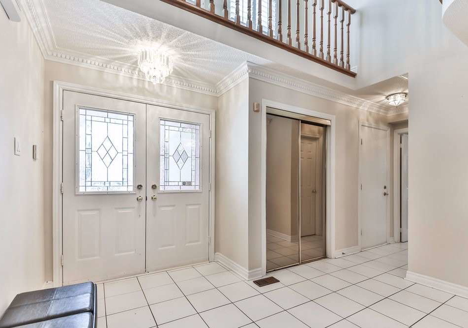 1410-winterbourne-drive-oakville-ontario-w4367472