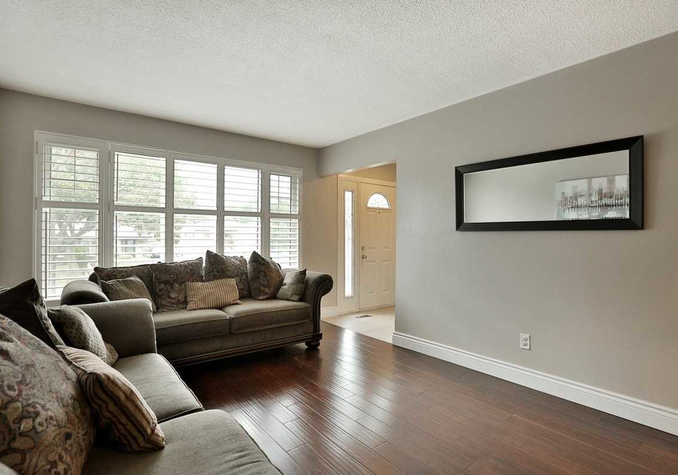 2493-harman-court-mississauga-ontario-w4369144