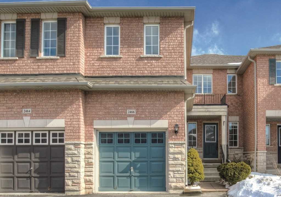 2466-newcastle-crescent-oakville-ontario-w4382620
