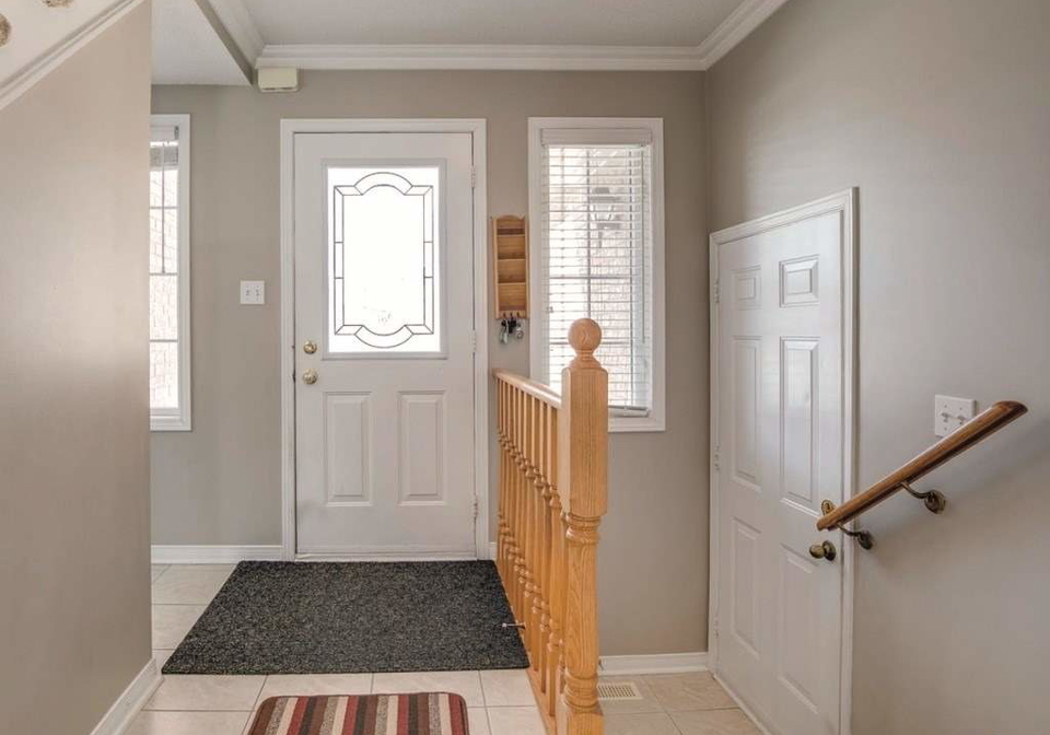 2466-newcastle-crescent-oakville-ontario-w4382620