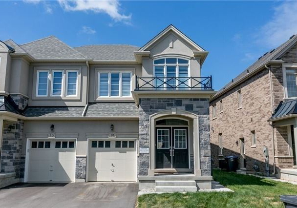12-gruenwald-gate-brampton-ontario-w4400346