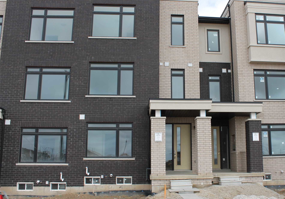 447-veterans-drive-brampton-ontario-w4409201