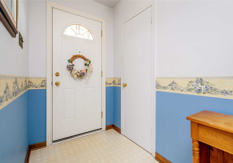 7-elizabeth-street-halton-hills-ontario-w4424203