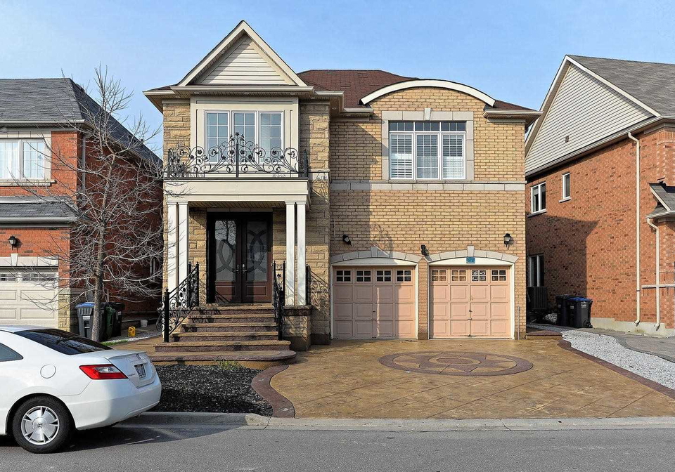 87-maple-valley-street-brampton-ontario-w4433049