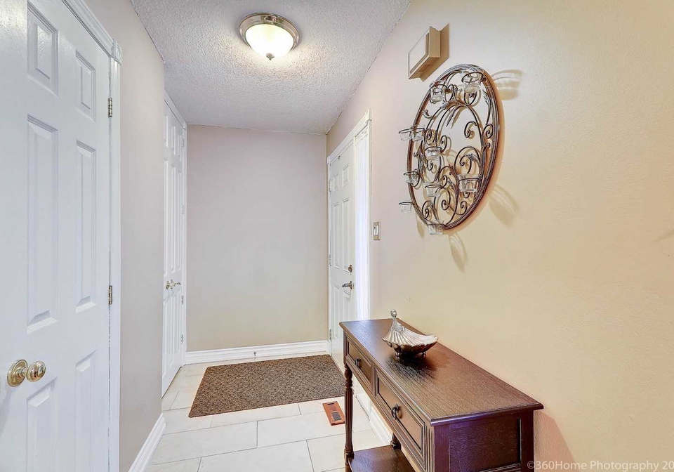 2766-folkway-drive-w-mississauga-ontario-w4433317