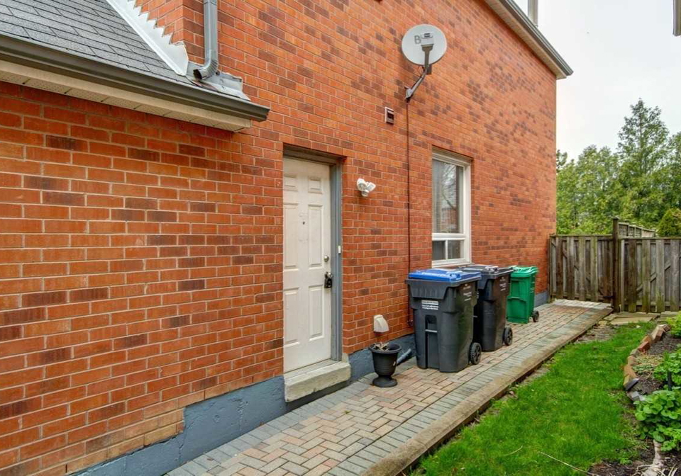 3695-loyalist-drive-mississauga-ontario-w4438002