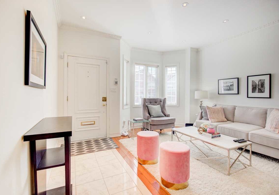 256-earlscourt-avenue-toronto-ontario-w4442574