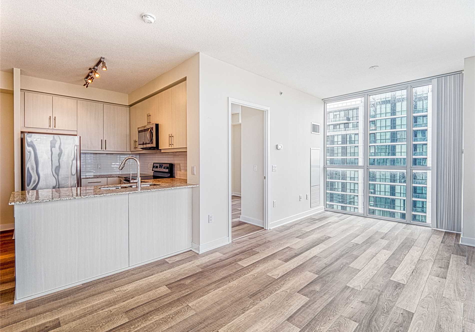 3975-grand-park-drive-n-mississauga-ontario-w4448780