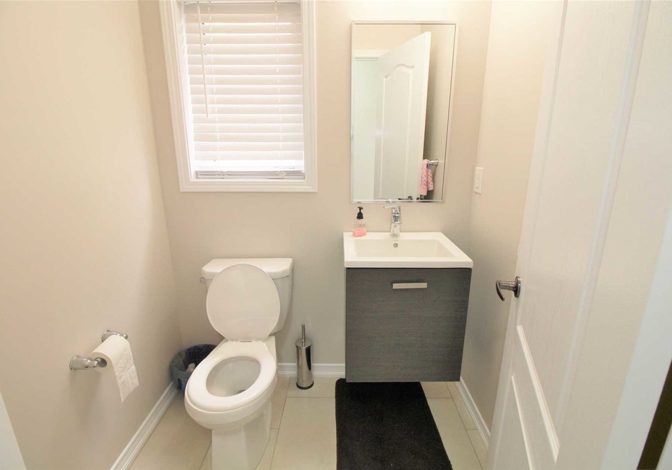 172-golden-springs-drive-brampton-ontario-w4451087