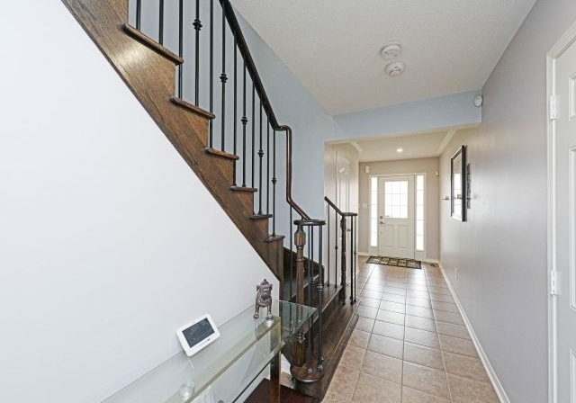 16-napoleon-crescent-brampton-ontario-w4452957