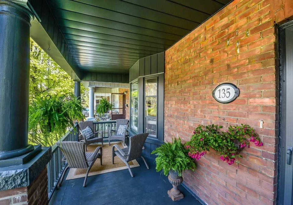 135-marion-street-toronto-ontario-w4455701