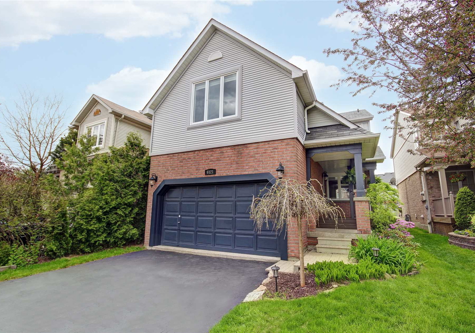 6121-leeside-crescent-mississauga-ontario-w4459296