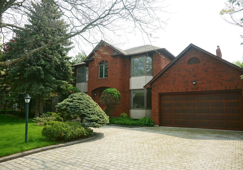3234-shoreline-drive-oakville-ontario-w4461473