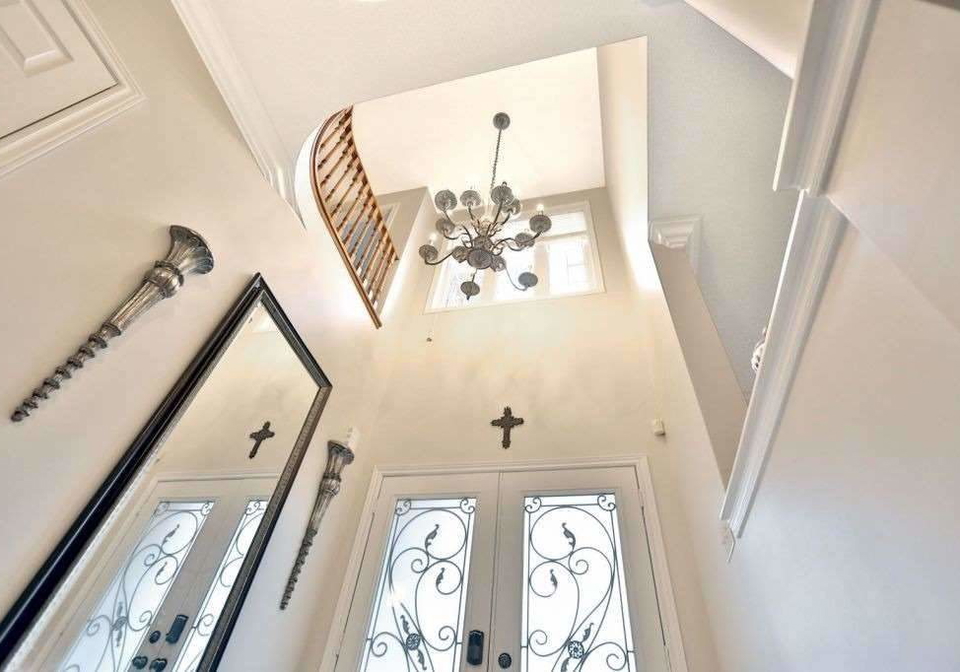 3145-countess-crescent-mississauga-ontario-w4465603