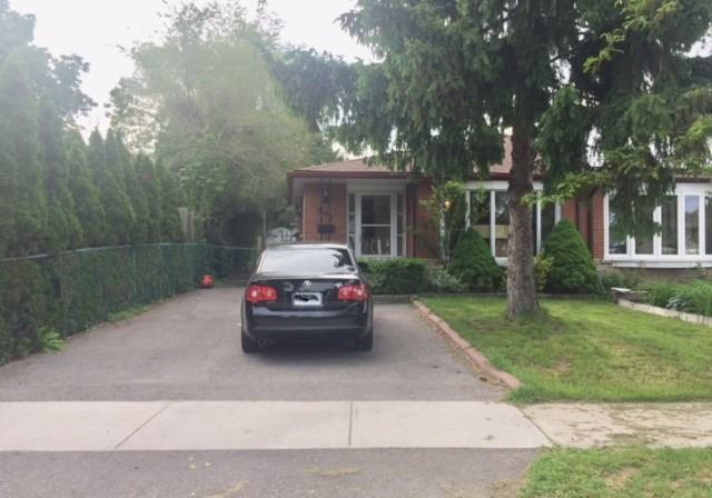 897-consort-crescent-mississauga-ontario-w4491496