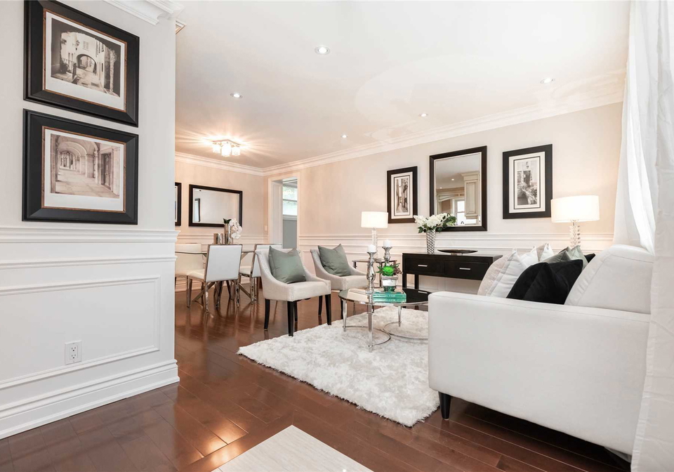 182-south-kingsway-toronto-ontario-w4494573