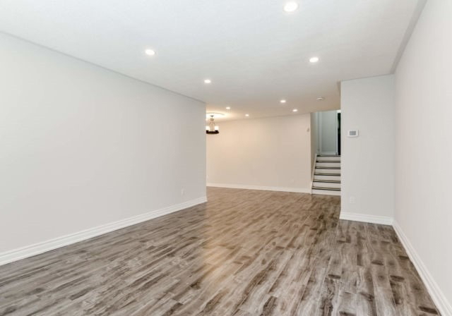 333-louis-drive-mississauga-ontario-w4517358