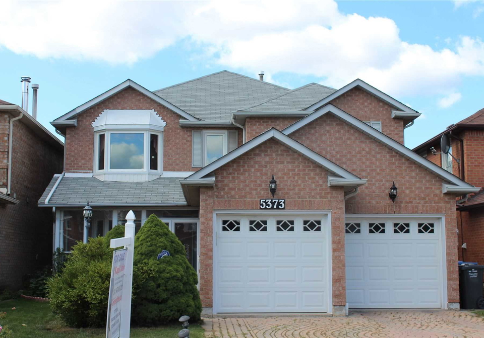 5373-heritage-hills-boulevard-mississauga-ontario-w4588769
