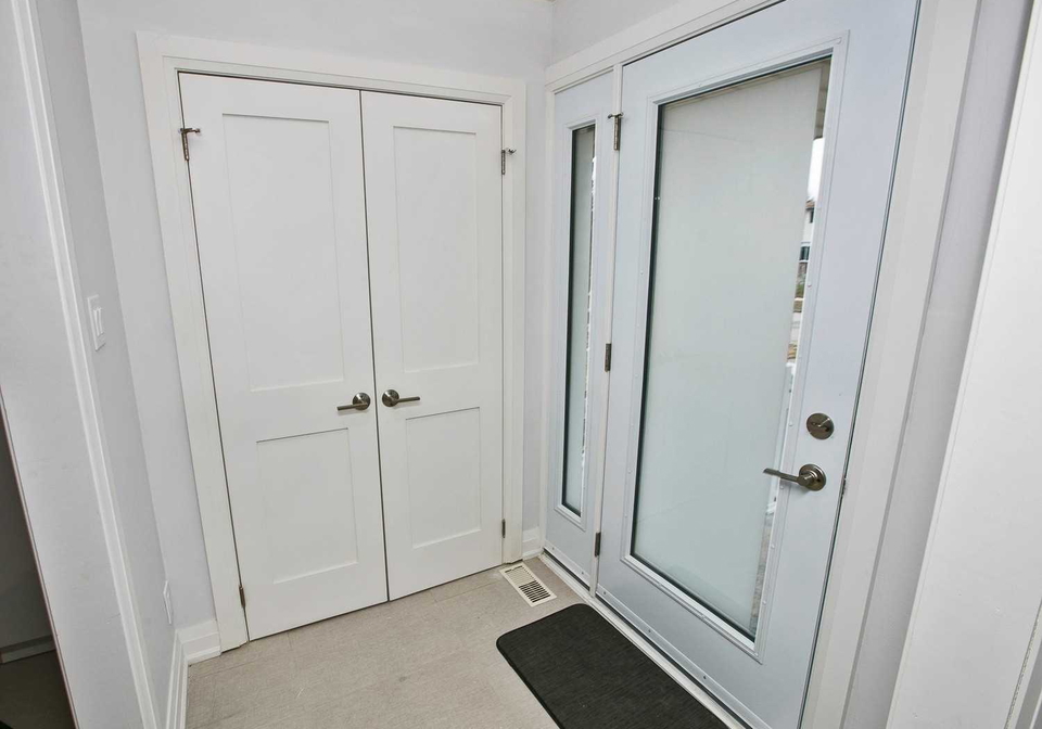 327-montego-road-mississauga-ontario-w4700839