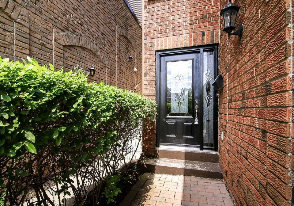 4175-trellis-crescent-mississauga-ontario-w4723995