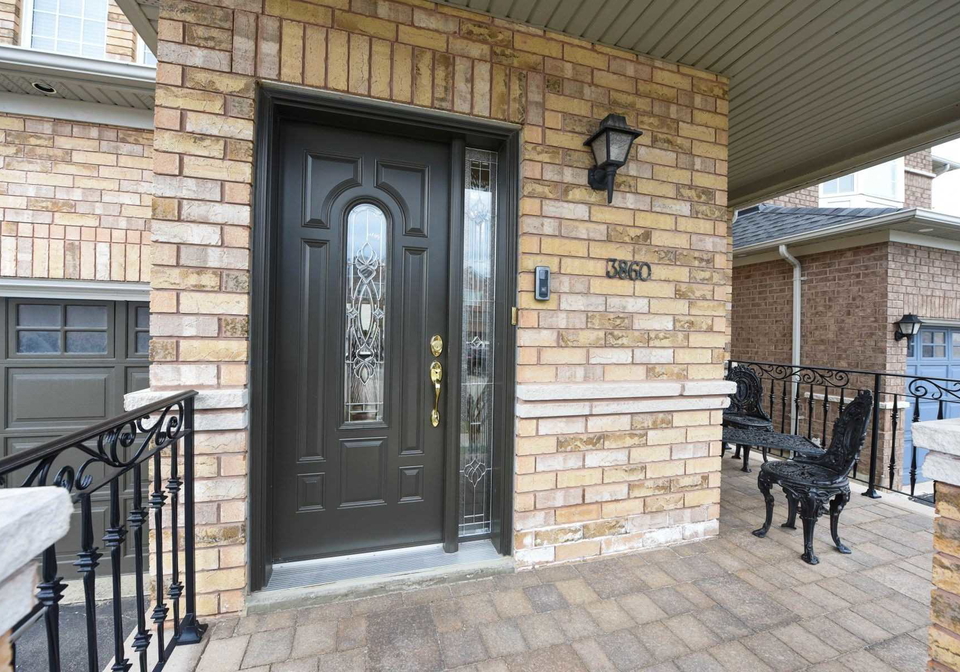3860-mcdowell-drive-mississauga-ontario-w4750948