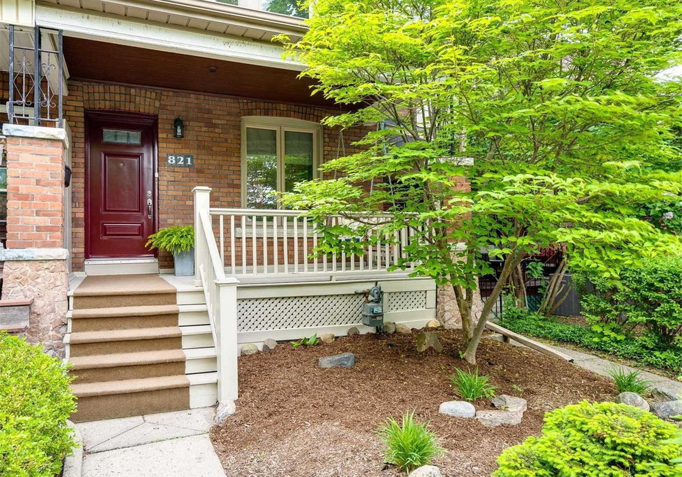 821-shaw-street-toronto-ontario-w4777150