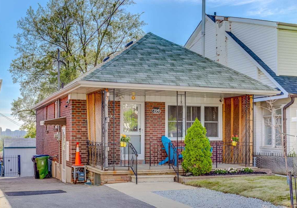 394-kane-avenue-toronto-ontario-w4787363