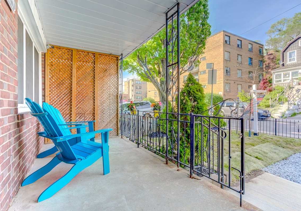 394-kane-avenue-toronto-ontario-w4787363