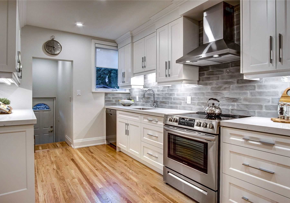 380-jane-street-toronto-ontario-w4789279