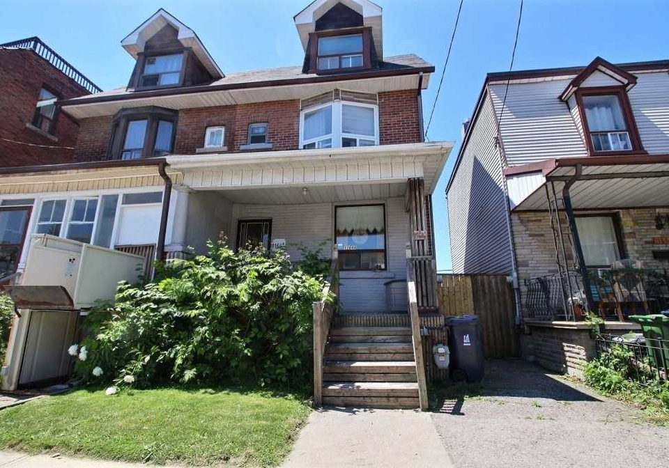 1164a-dufferin-street-toronto-ontario-w4796891