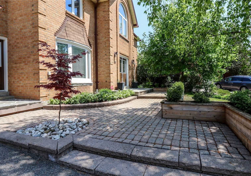 18-red-tail-court-brampton-ontario-w4810641
