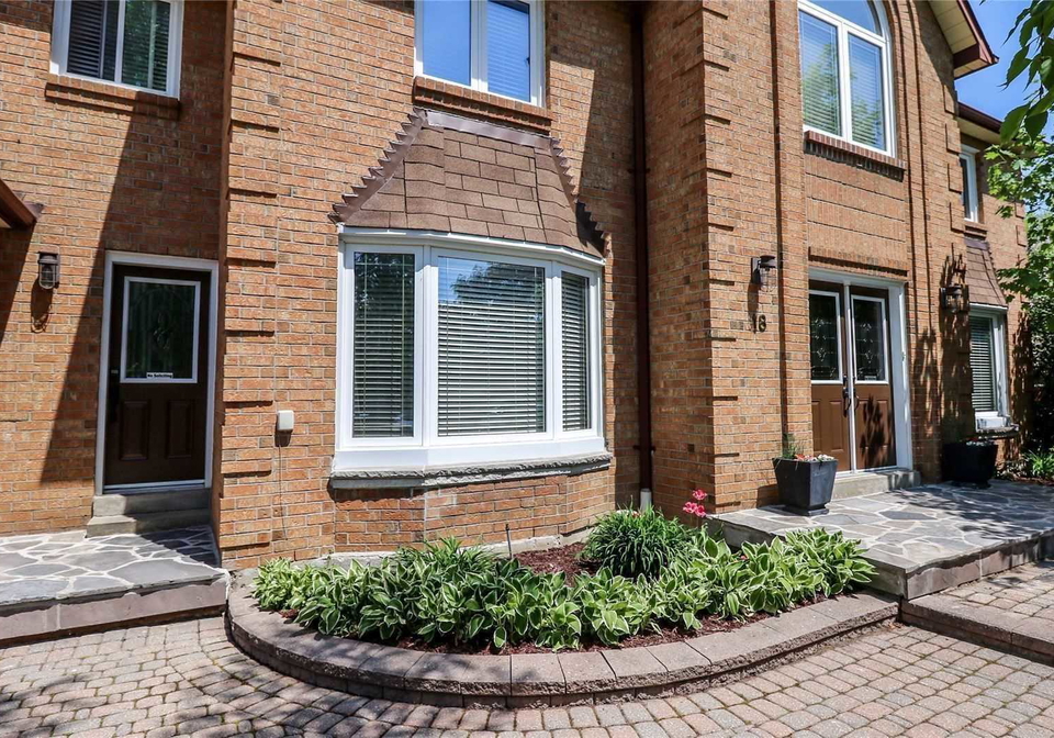 18-red-tail-court-brampton-ontario-w4810641