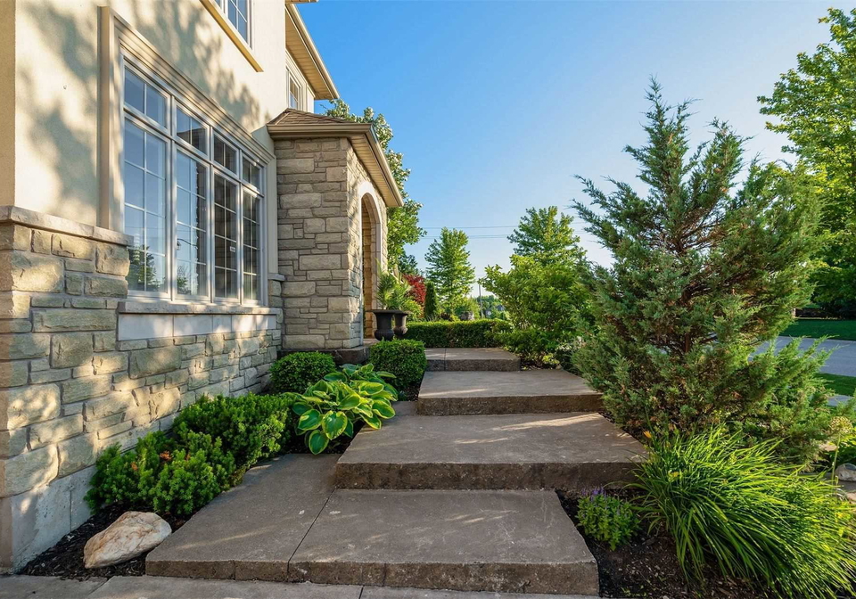 4-young-court-orangeville-ontario-w4815203