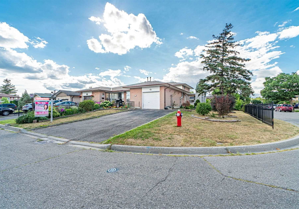 25-wilton-drive-brampton-ontario-w4851749