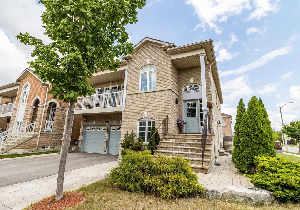 2-sir-jacobs-crescent-brampton-ontario-w4861211