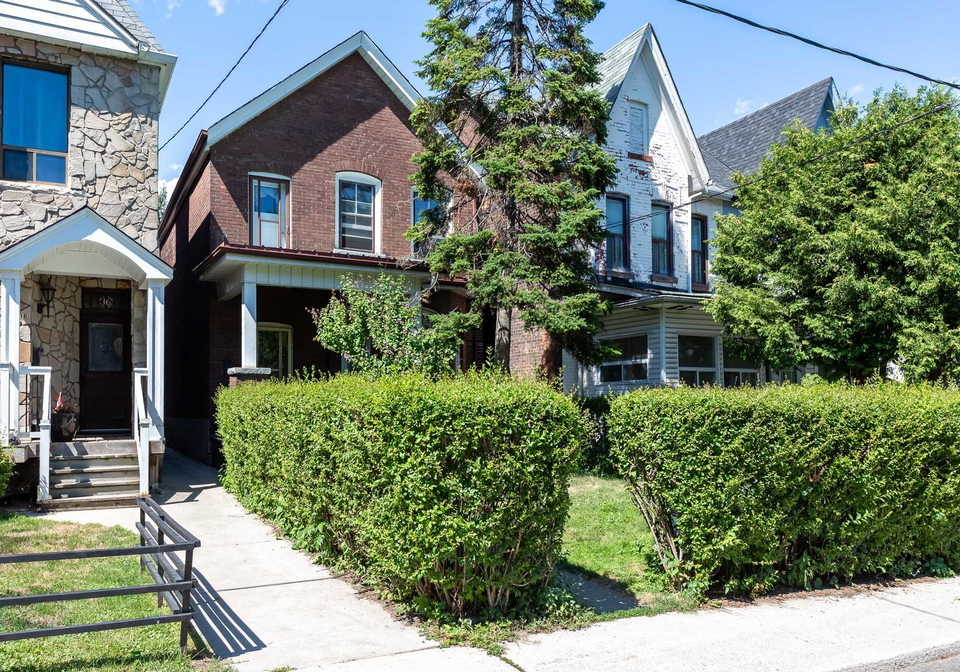 14-seaforth-avenue-toronto-ontario-w4863479