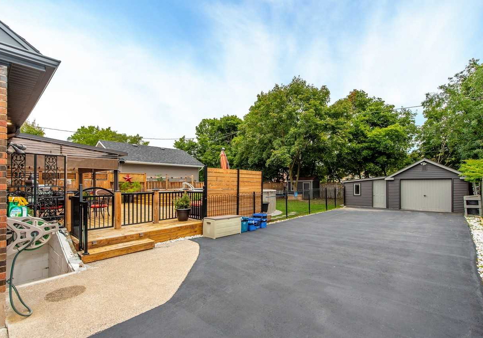 260-woodward-avenue-milton-ontario-w4904327