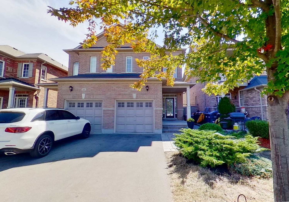 646-coach-drive-mississauga-ontario-w4928015