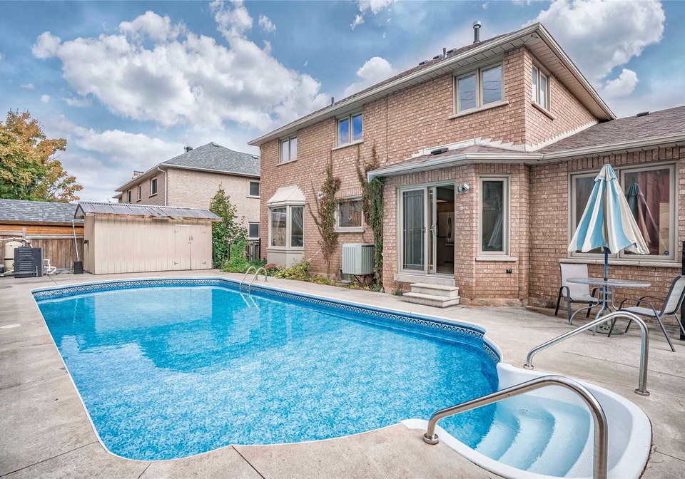 5668-turney-drive-mississauga-ontario-w4939188