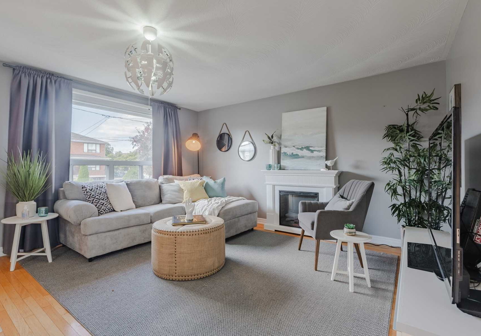 33-hagar-avenue-toronto-ontario-w4945662