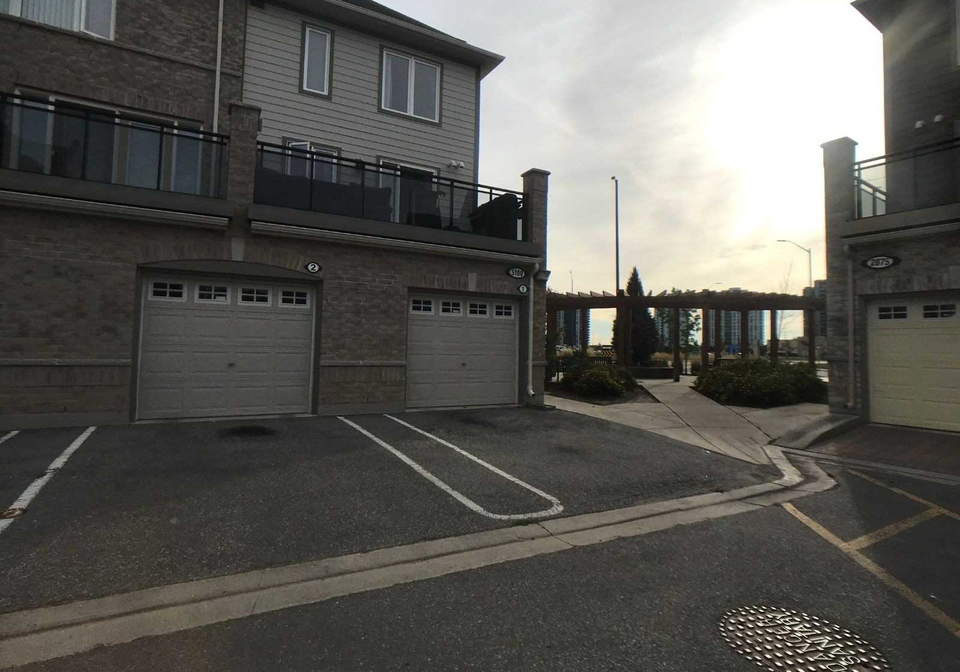 5100-plantation-place-mississauga-ontario-w4961415