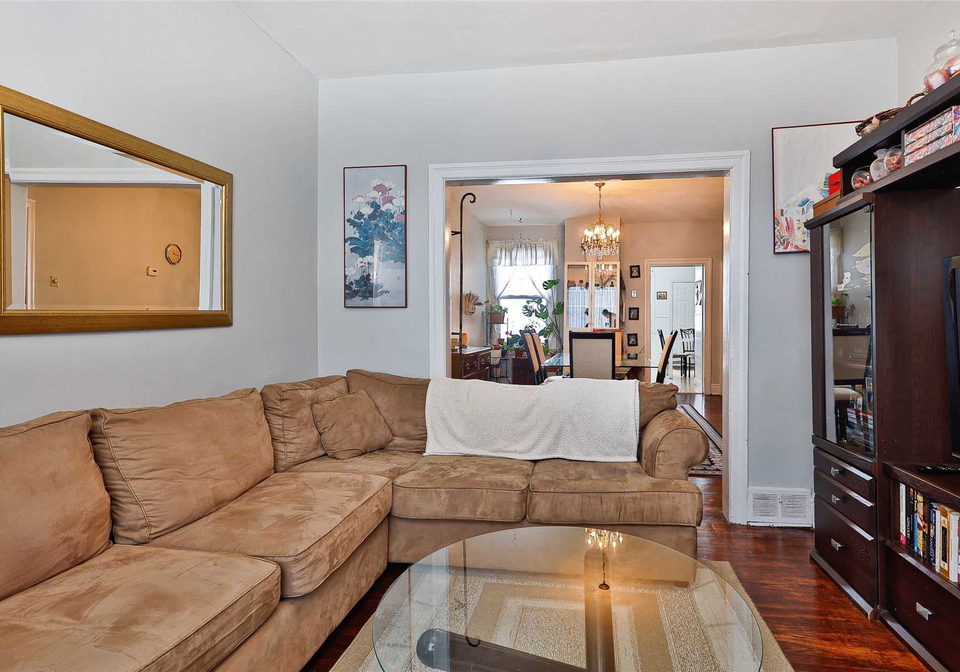 594-concord-avenue-toronto-ontario-w4964672