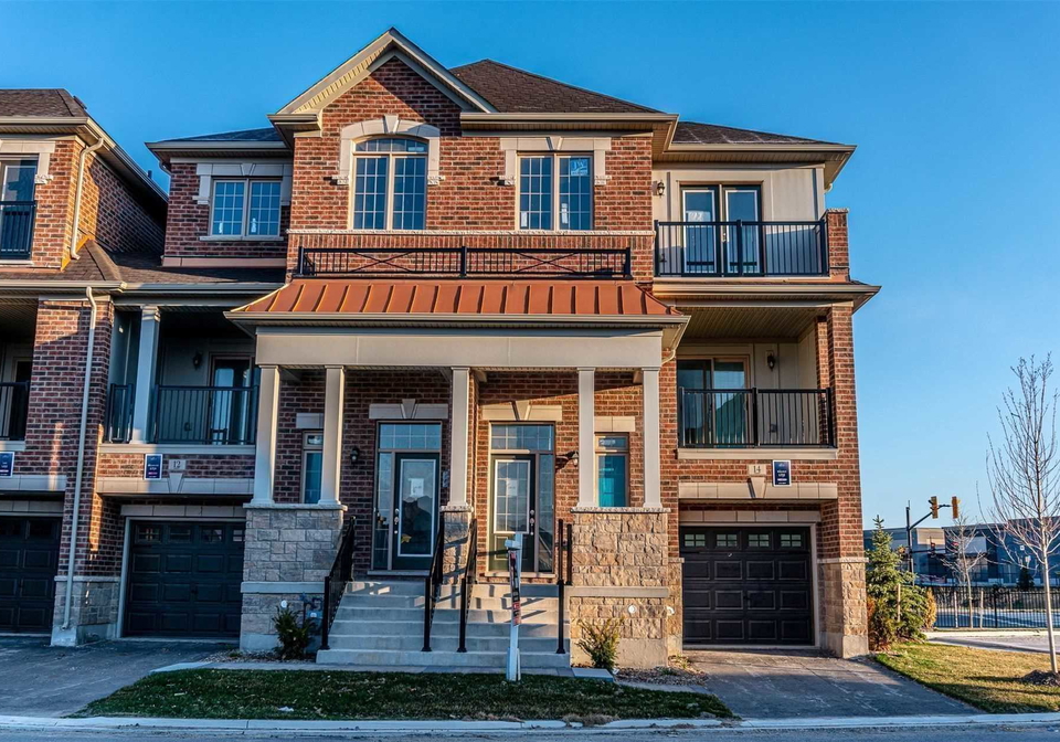 14-oakmore-lane-brampton-ontario-w4975376