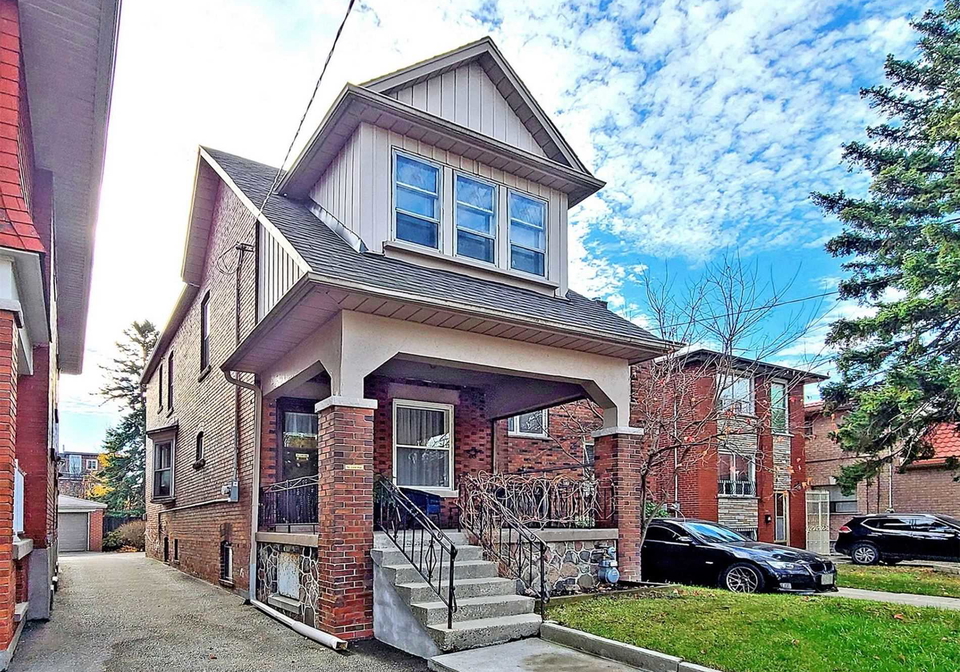 87-peterborough-avenue-toronto-ontario-w4986582