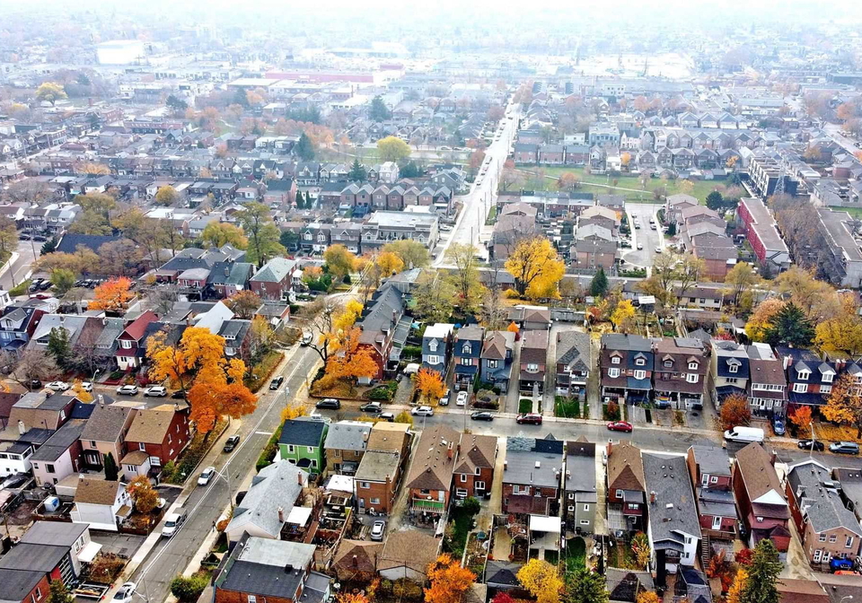 87-peterborough-avenue-toronto-ontario-w4986582