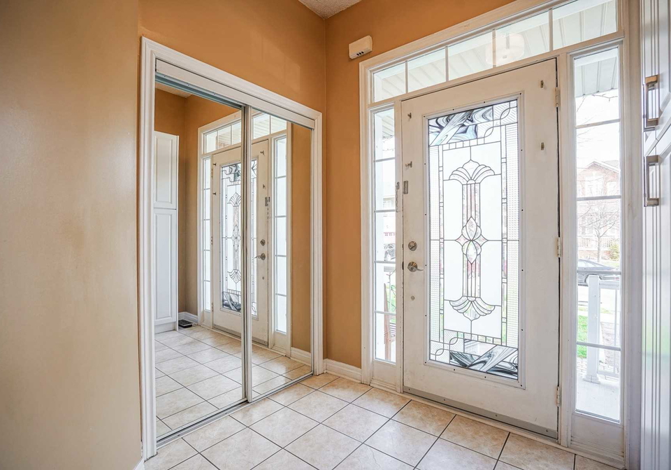 110-pantomine-boulevard-brampton-ontario-w4992745