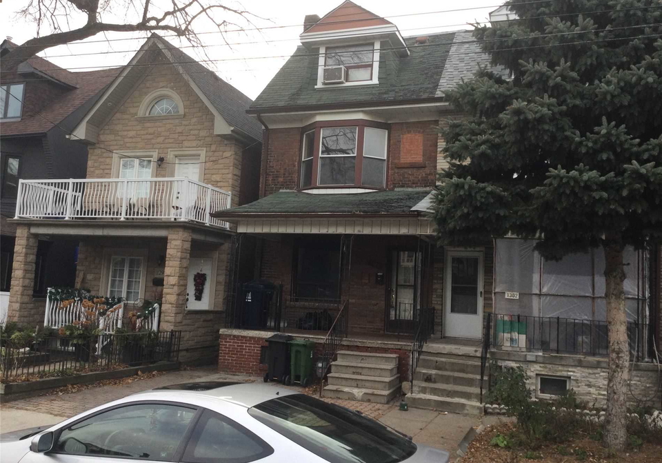 1300-lansdowne-avenue-toronto-ontario-w5003365