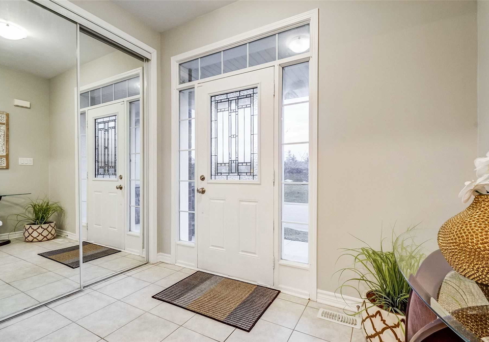 665-gibson-crescent-milton-ontario-w5070778