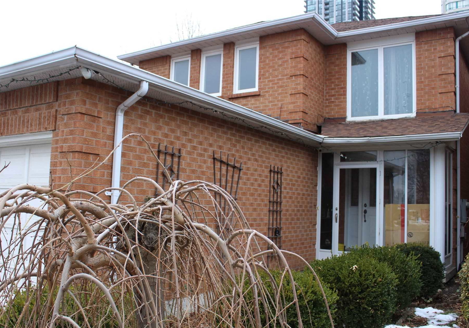 3574-italia-crescent-mississauga-ontario-w5073094
